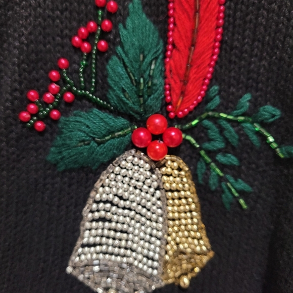 Victoria Jones Beautifully Beaded Christmas Cardigan Size Medium‎ - Picture 2 of 5